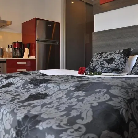 Casablanca - Adults Only Apartment *